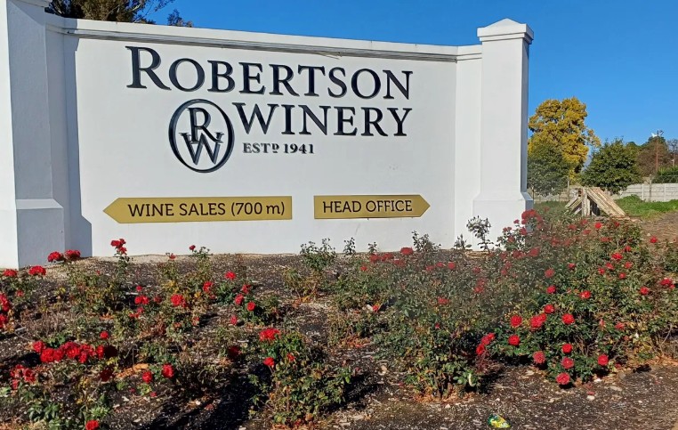 Robertson Winery hero image